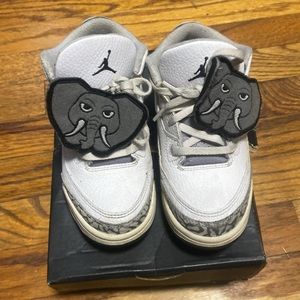 Jordan
Pre-School Air Jordan 3 Retro- elephant size 12